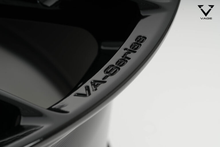 VA-051s_2010_BLACK_21