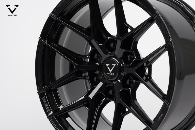 VF-04RM_SUV_1890_BLACK_2