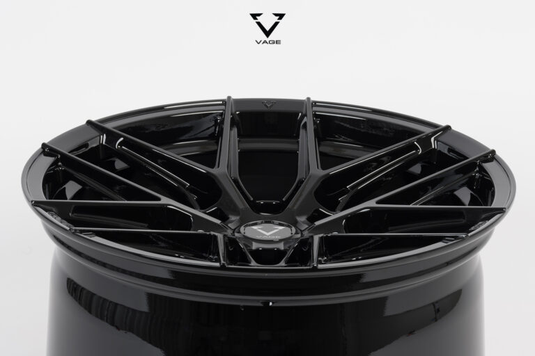 VF-04RM_SUV_1890_BLACK_8