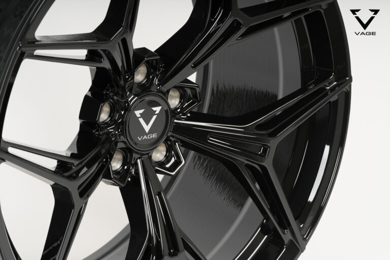 VF-R01_2010_BLACK_11