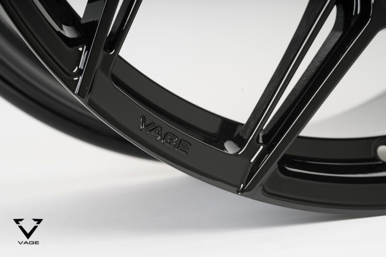 VF-R01_2010_BLACK_12
