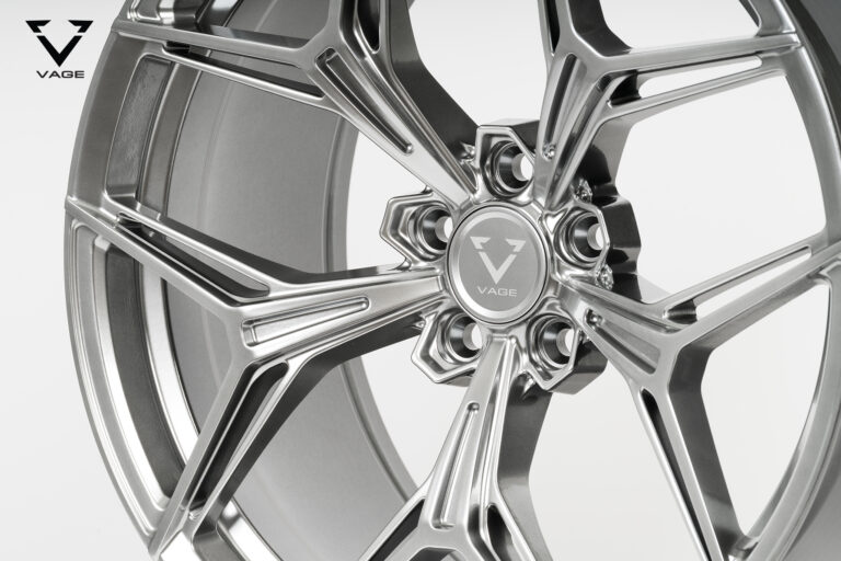 VF-R01_2010_DIAMONDBLACK_3