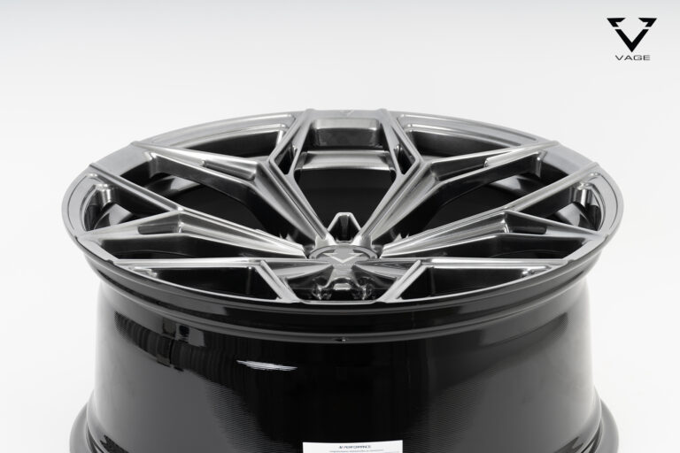 VF-X01SUV2090_VDARK_5