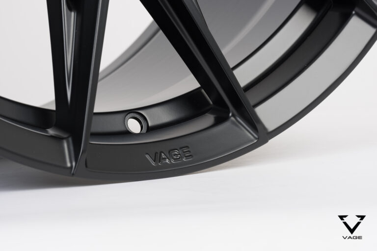 VF082SUV_2090_BLACK_FLAT_10