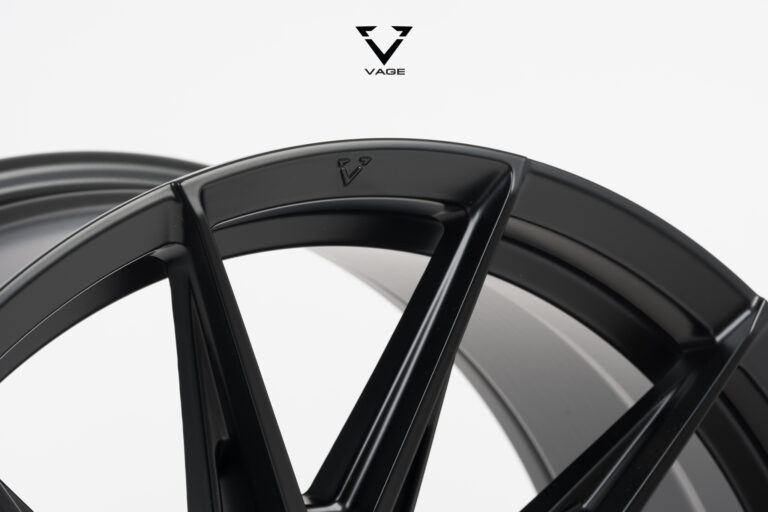 VF082SUV_2090_BLACK_FLAT_9